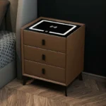 Intelligenter Nachttisch Braun mit Wireless Charging (Qi), LED & 3 Schubladen – Glas-Holz-Design – Bild 2